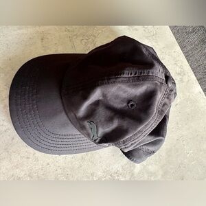 Puma Charcoal Cap with Logo women’s OS